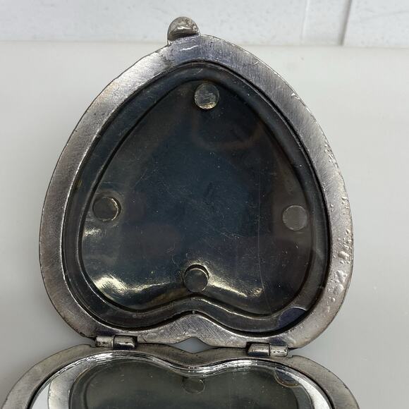 Vintage Pewter Double Compact Mirror & Picture Three Roses w/Basket Weave Clasp - Picture 6 of 6
